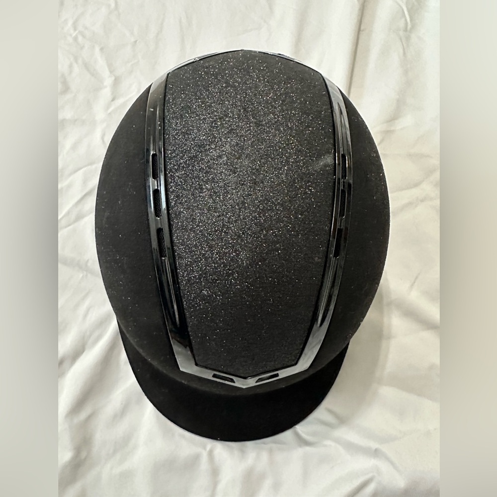 Tuff Rider Equestrian Helmet 7 3/8 Black